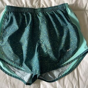 Patterned Nike tempo shorts